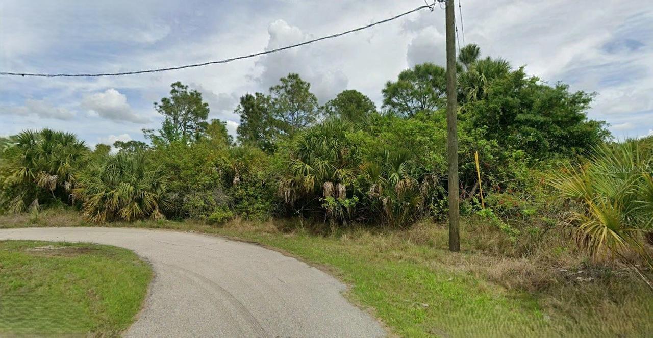 Dalewood Cir., North Port, FL 34288