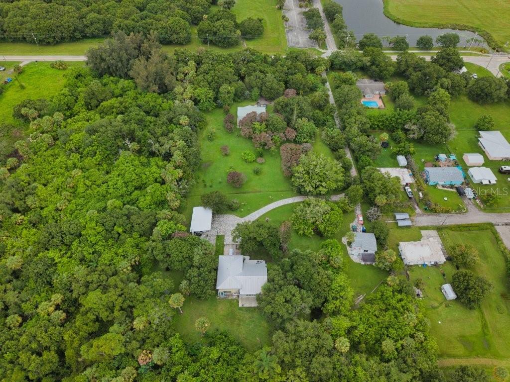 711 S 21st St., Fort Pierce, FL 34950