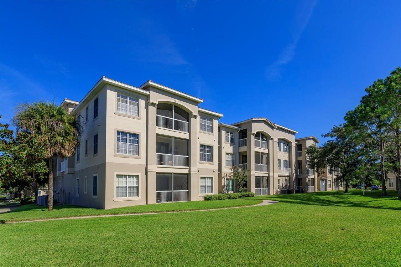 3001 Laurel Run Ln. #206, Kissimmee, FL 34741