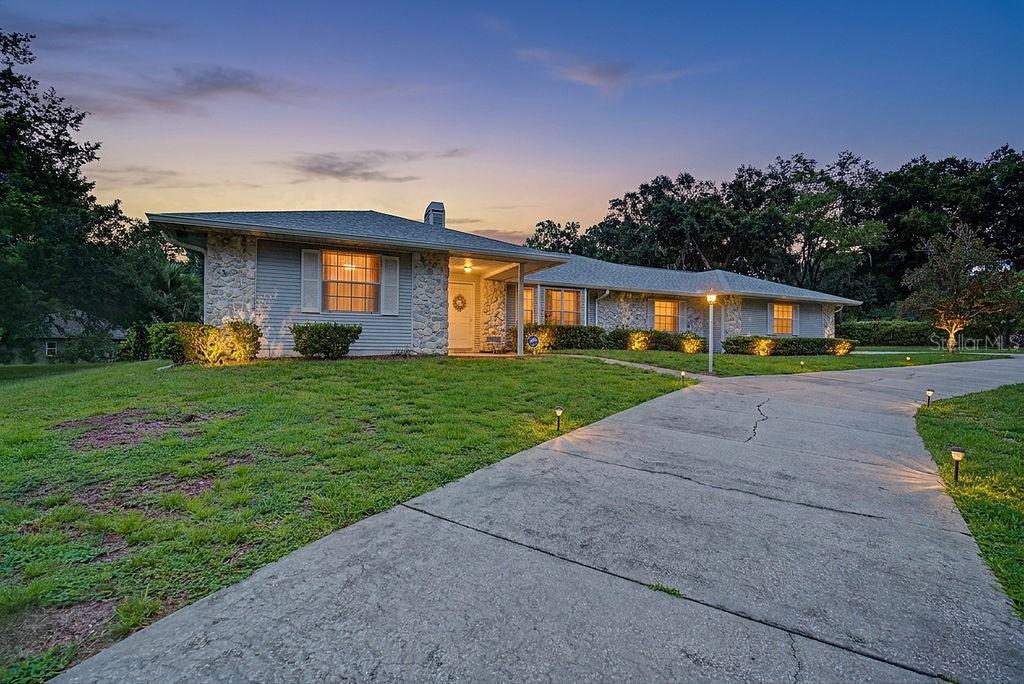 9501 SW 207th Cir., Dunnellon, FL 34431