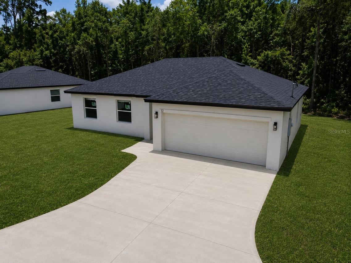 12 Locust Run Dr., Ocala, FL 34472