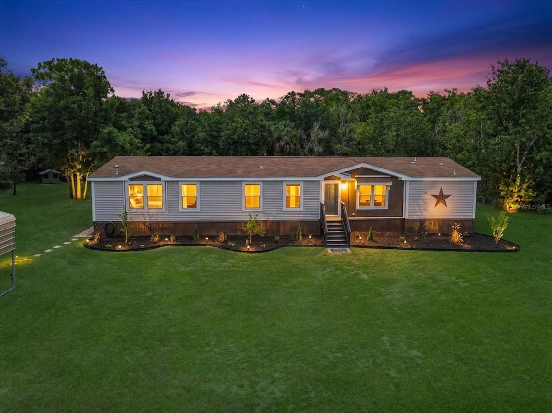 353 Uranus Tr., Osteen, FL 32764