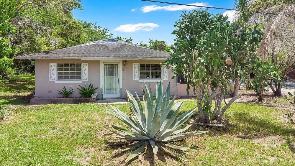 2110 James Dr., Oviedo, FL 32765