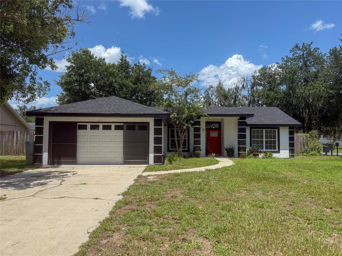 1367 Hensley Dr., Deland, FL 32724