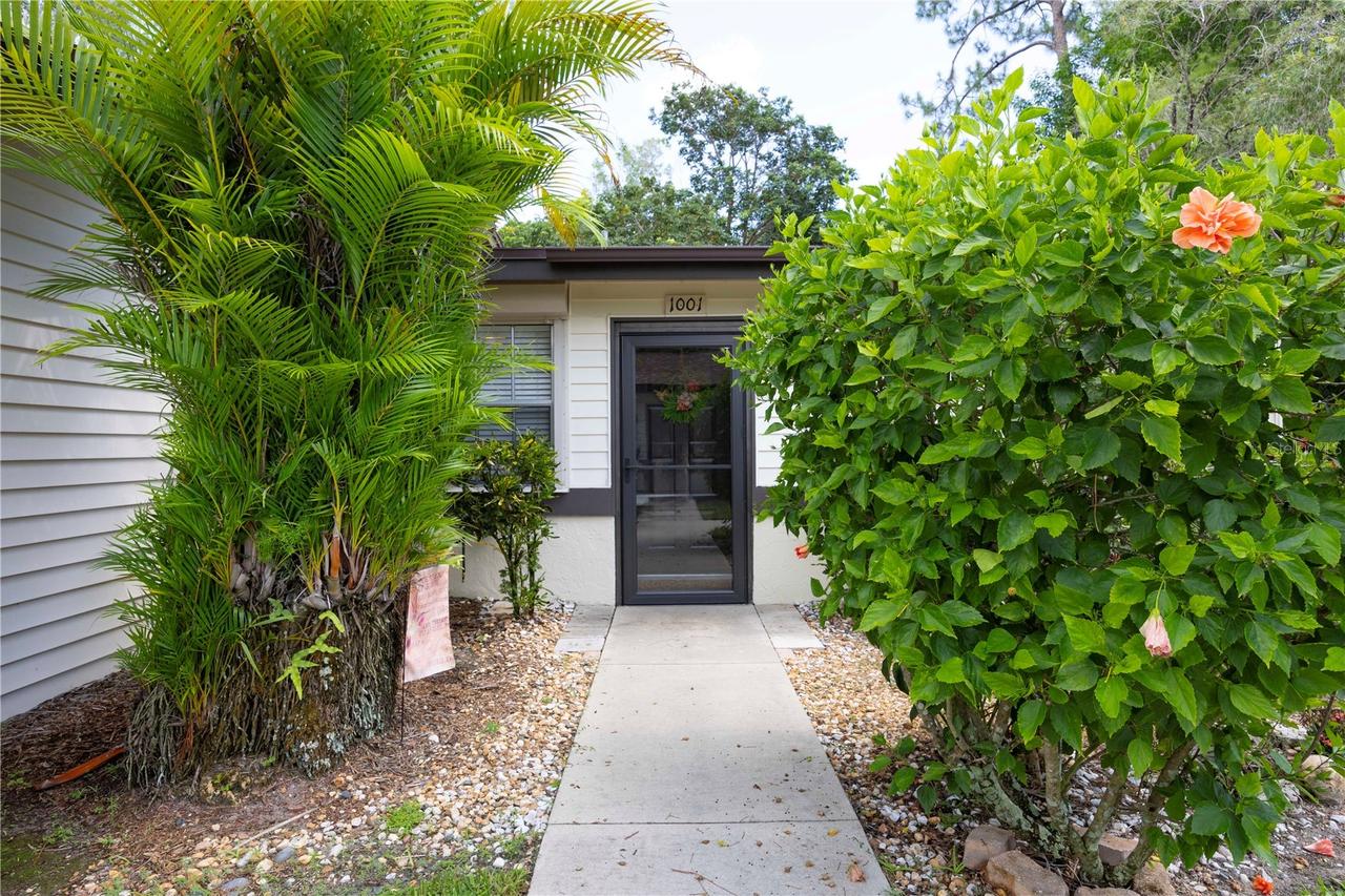 1001 Pine Isle Ln., Naples, FL 34112