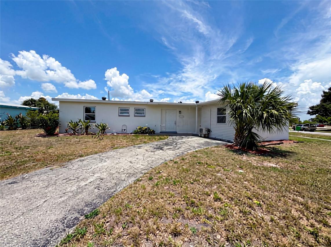 21530 Glendale Ave., Port Charlotte, FL 33952