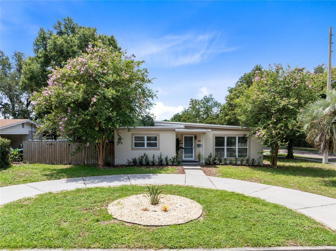 1502 Montcalm St., Orlando, FL 32806