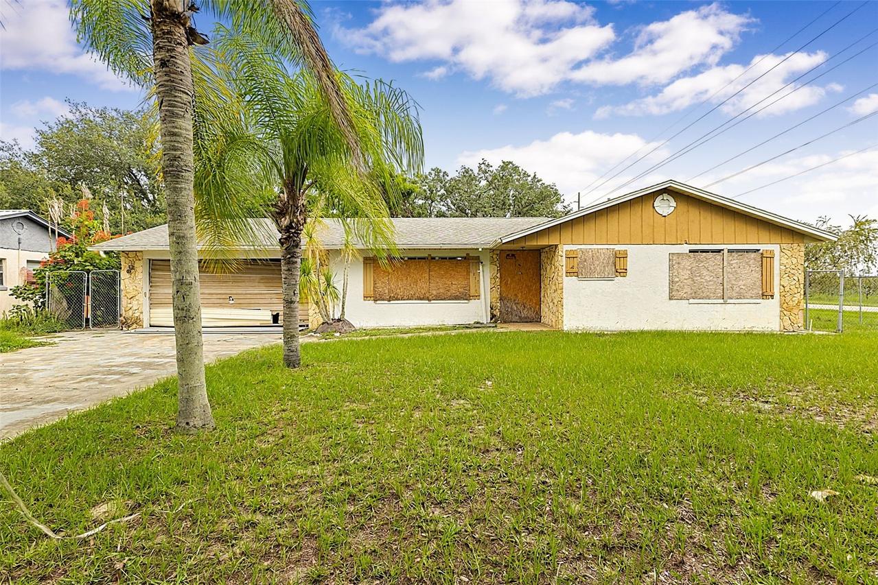 4830 Coco Palm Dr., Sebring, FL 33870