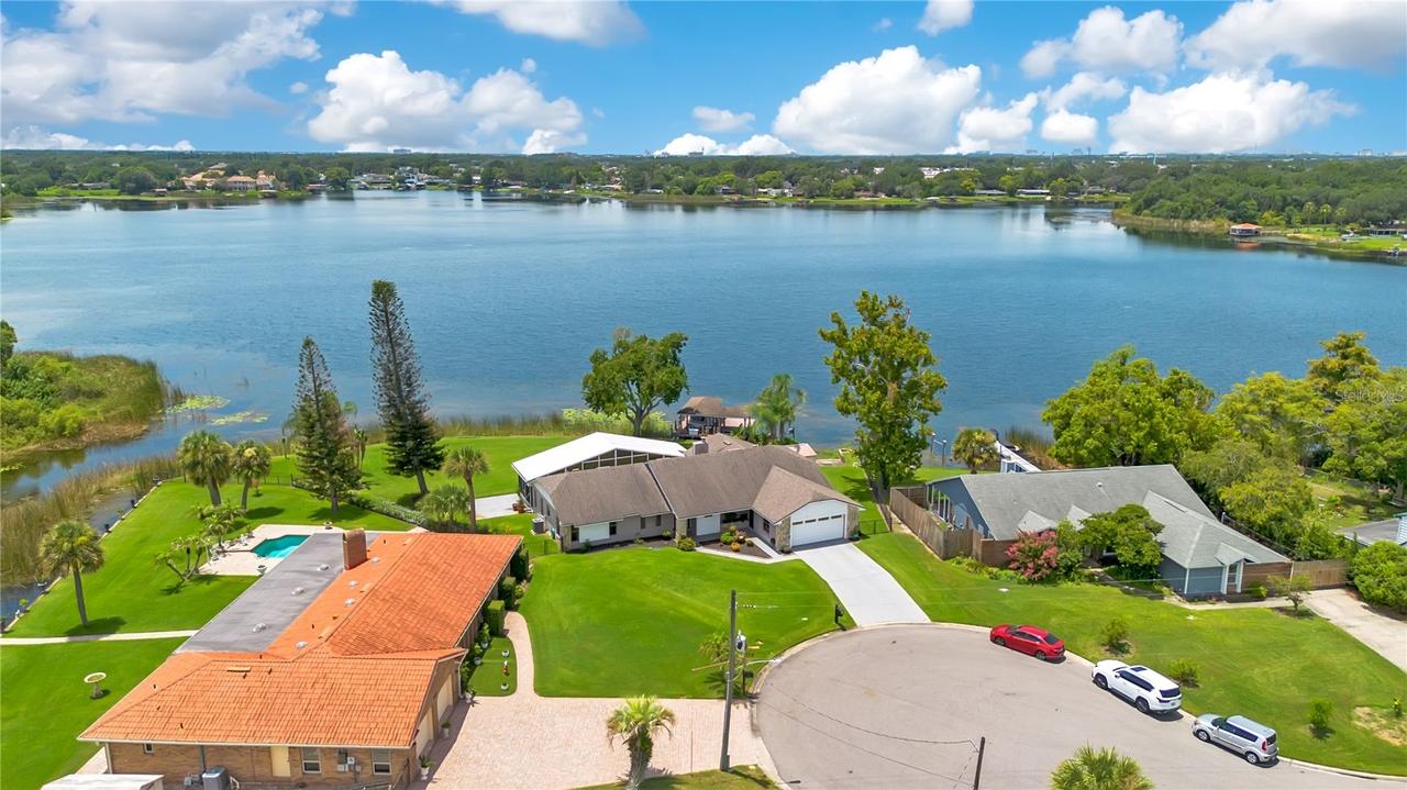 884 W Lake Holden Point, Orlando, FL 32805