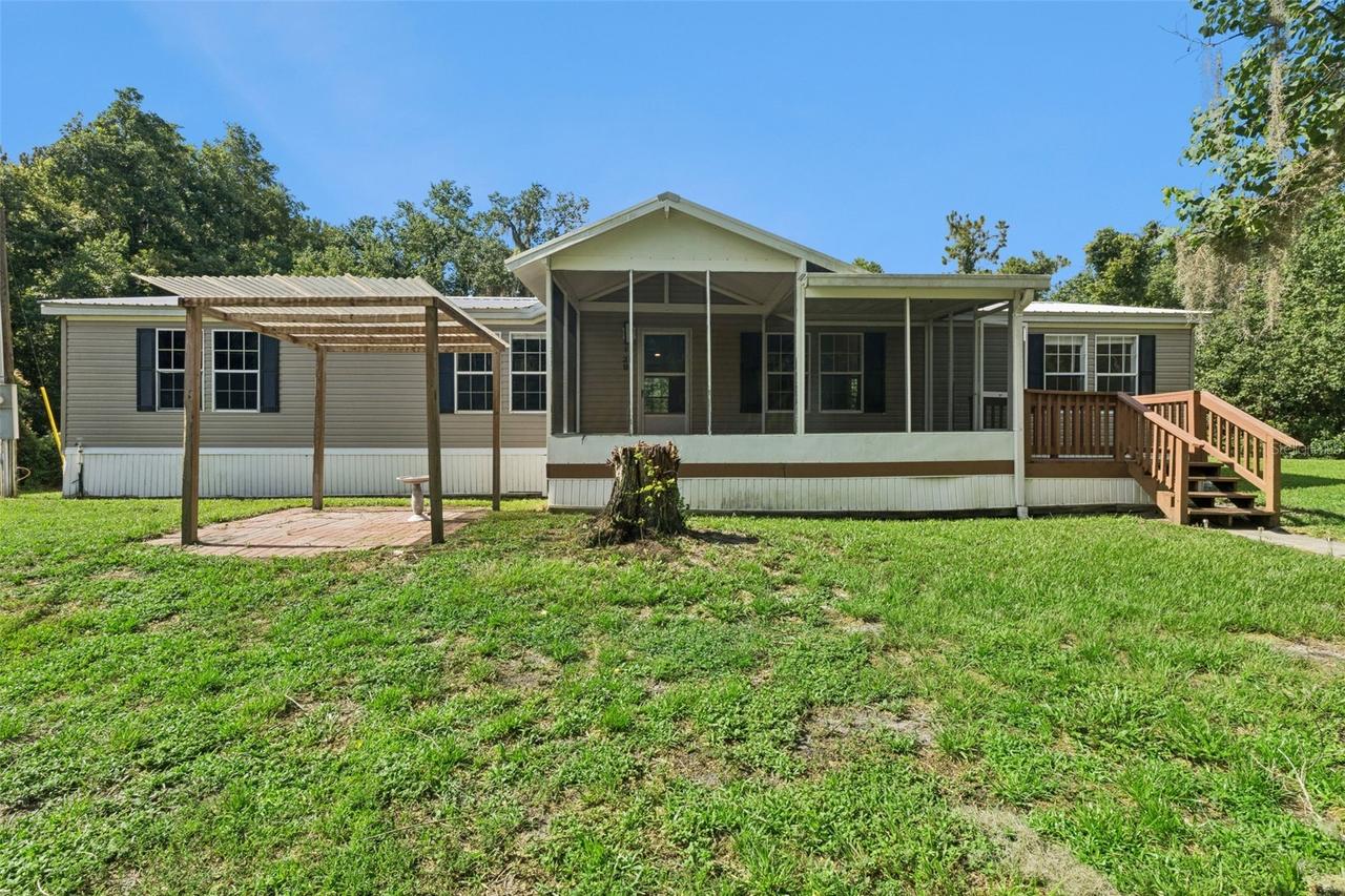 129 Patrician Pl., Satsuma, FL 32189