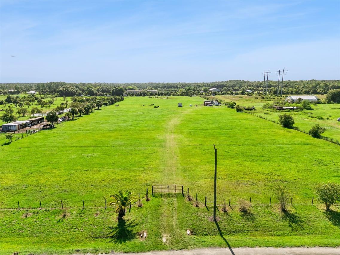 345 Trotting Tr., Osteen, FL 32764