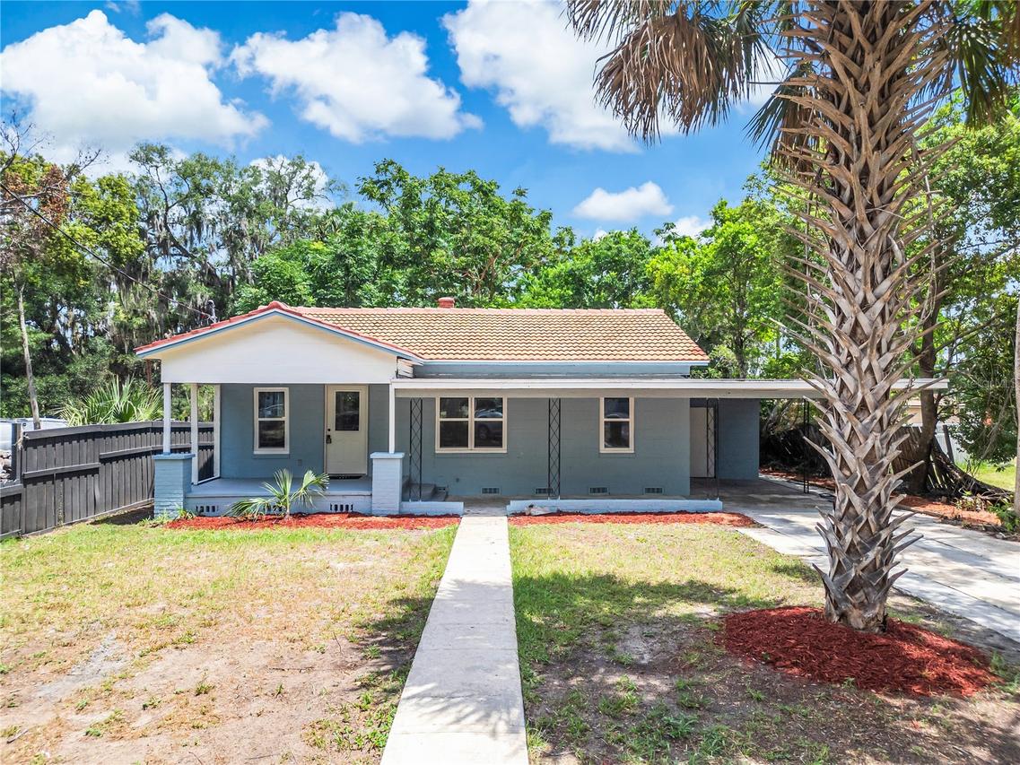 1504 W Line St., Leesburg, FL 34748