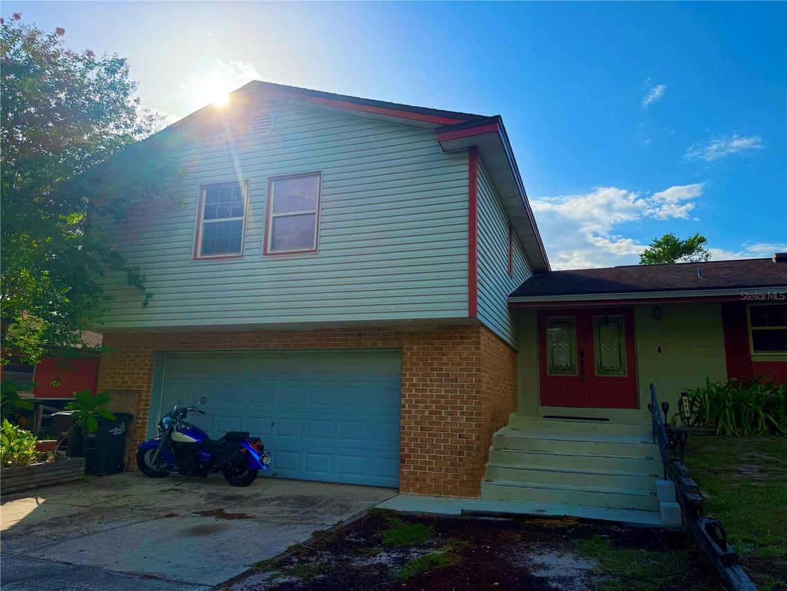 513 Oakcrest St., Altamonte Springs, FL 32714