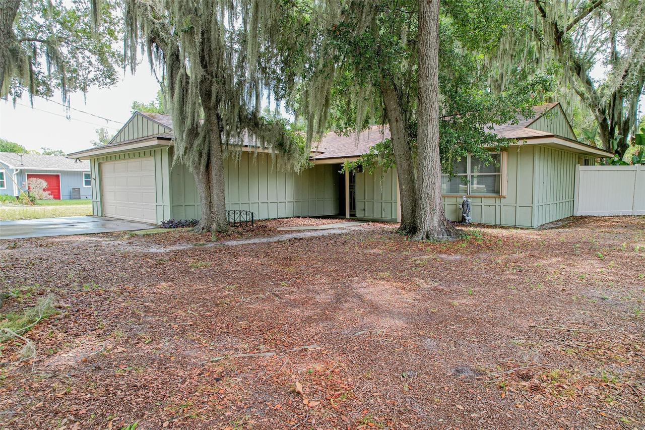 4604 Crystal Beach Rd., Winter Haven, FL 33880