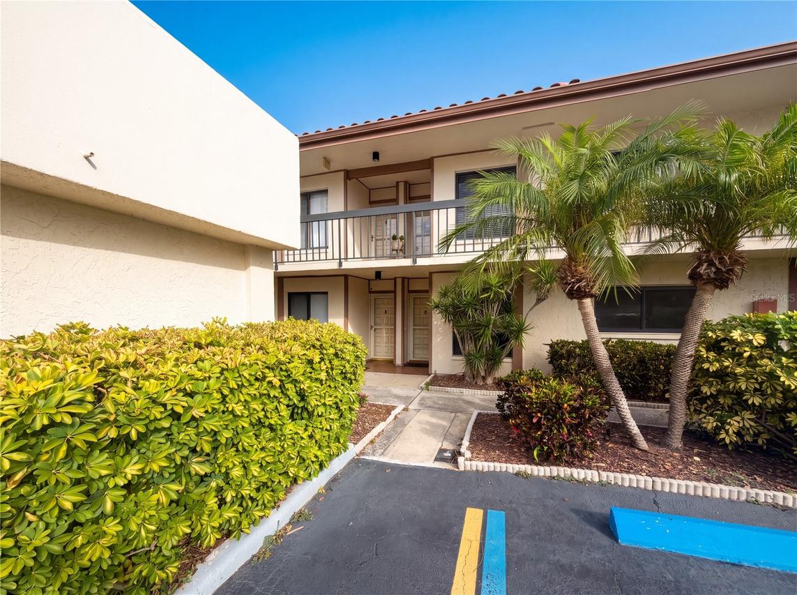 6219 Palma Del Mar Blvd. #114, St Petersburg, FL 33715