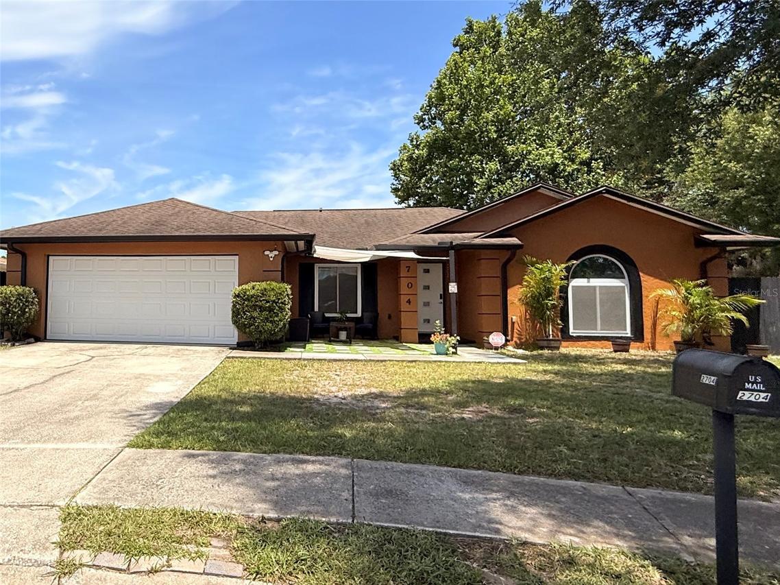 2704 Muscatello St., Orlando, FL 32837