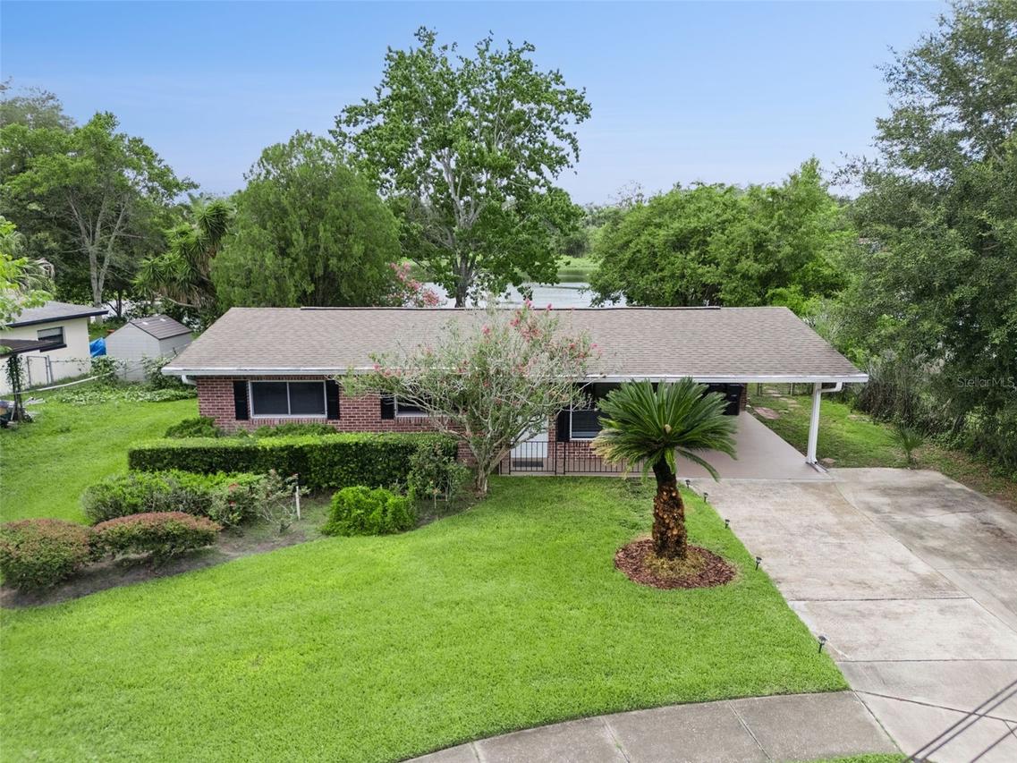 812 Agnes Dr., Altamonte Springs, FL 32701