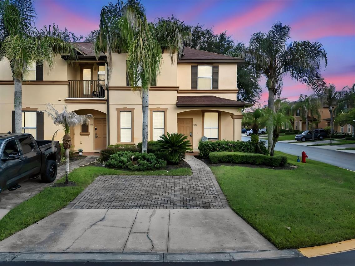 743 Calabria Ave., Davenport, FL 33897