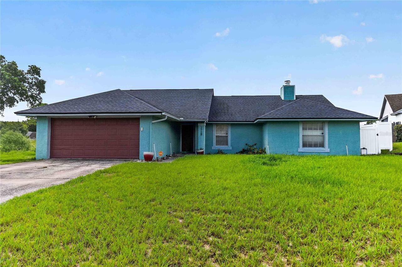 2738 Foxwood Ct., Orlando, FL 32818