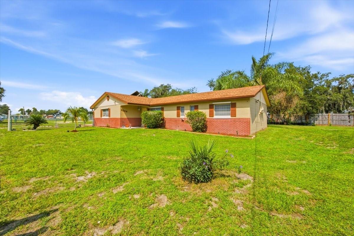 2266 Lake Lizzie Ct., St Cloud, FL 34771