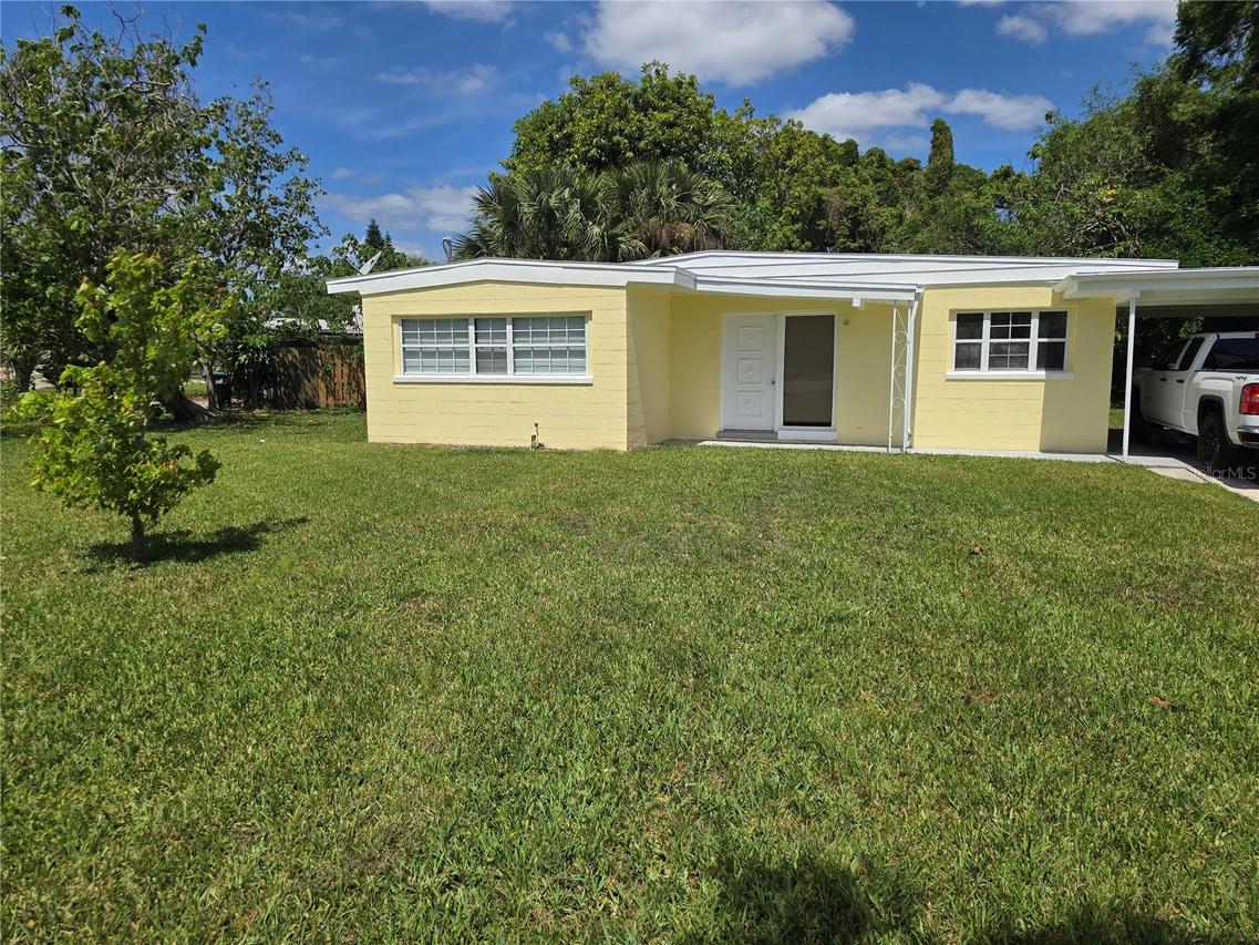 5825 Yucatan Dr., Orlando, FL 32807