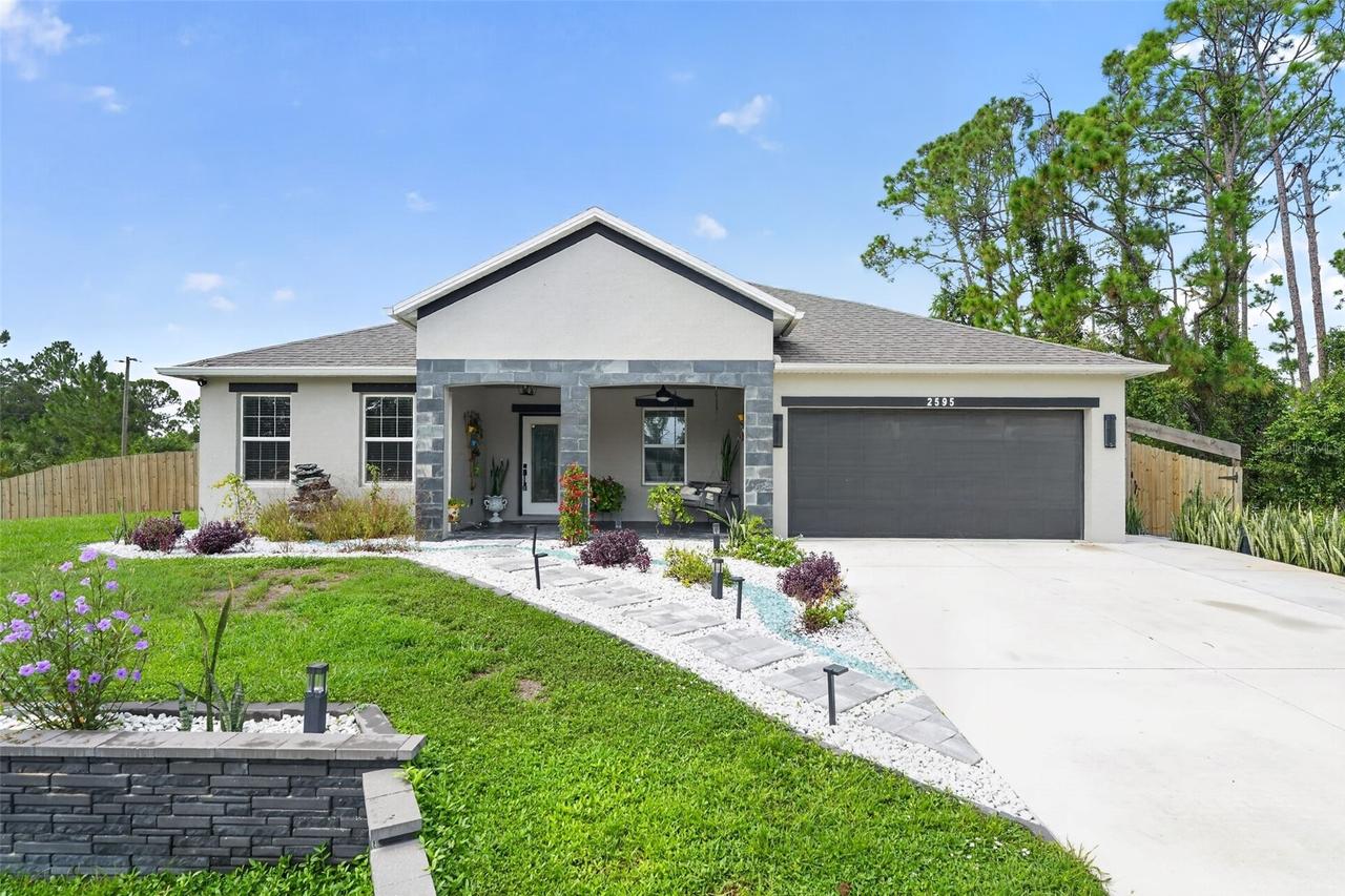 2595 Hagoplan Ln., North Port, FL 34288