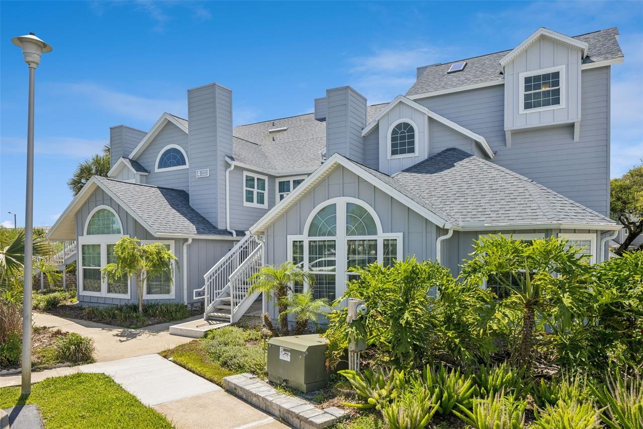 4268 Sun Village Ct. #320, New Smyrna Beach, FL 32169