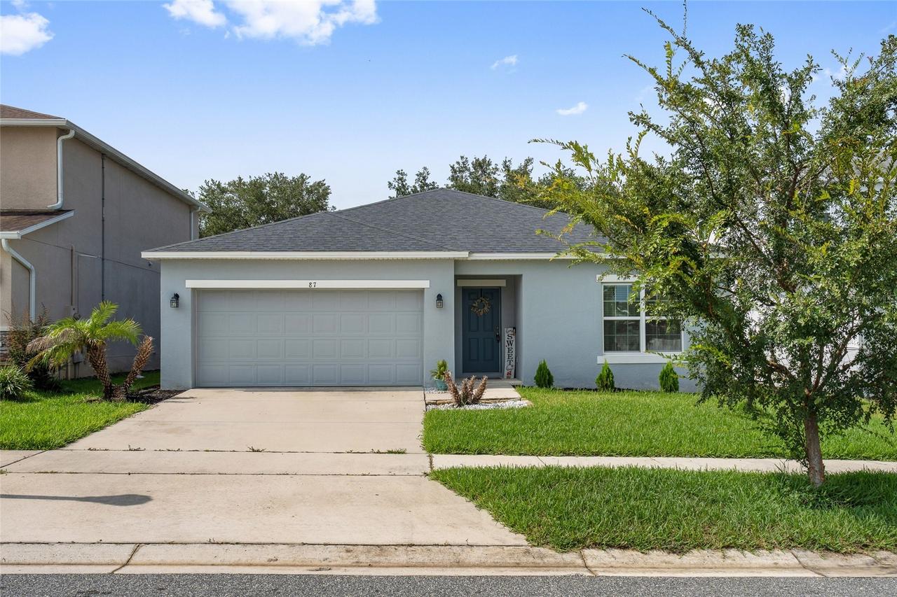 87 Prairie Falcon Dr., Groveland, FL 34736