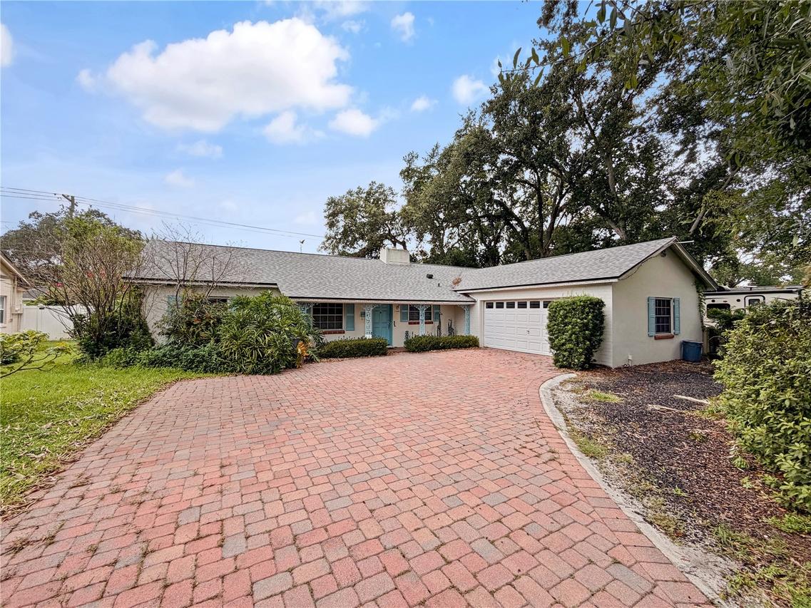 2340 Derbyshire Rd., Maitland, FL 32751