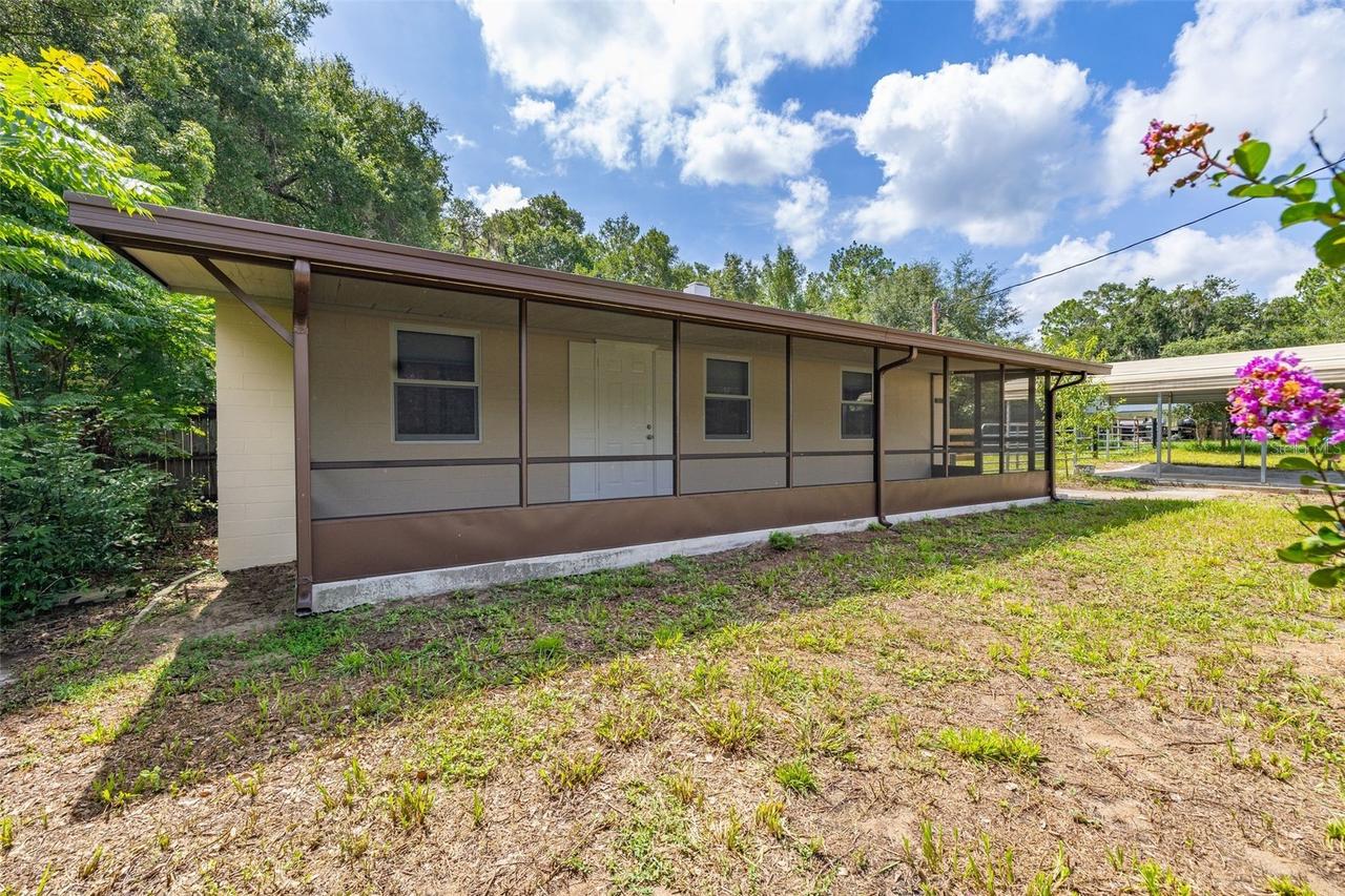 44034 Angus Ave., Paisley, FL 32767