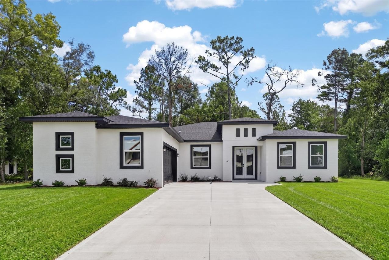 54 Douglas St., Homosassa, FL 34446