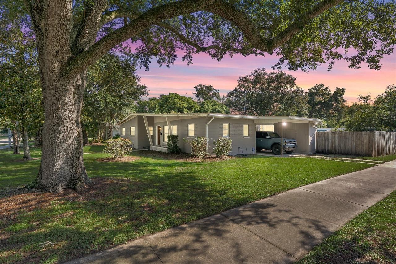 1209 S Crystal Lake Dr., Orlando, FL 32806