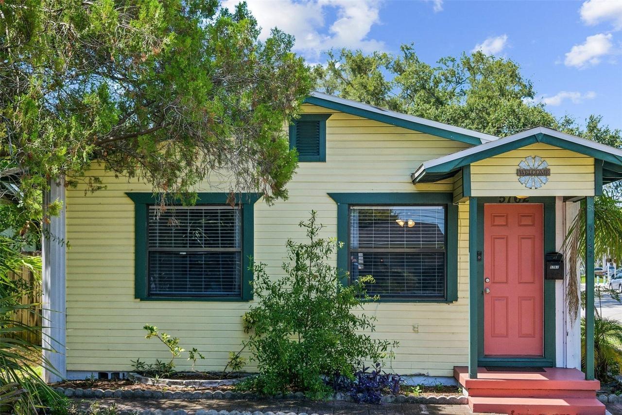 5762 2nd Ave., St Petersburg, FL 33710