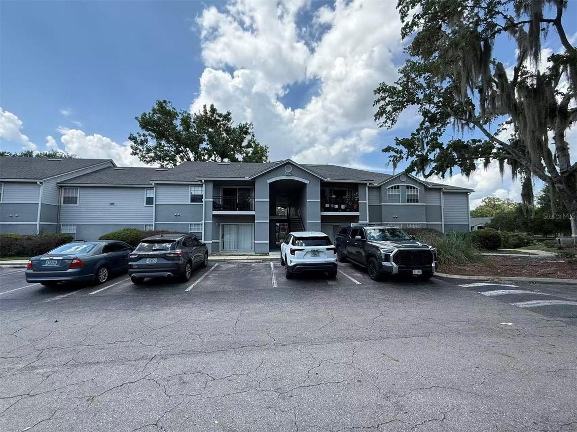 3705 SW 27th St. #1225, Gainesville, FL 32608