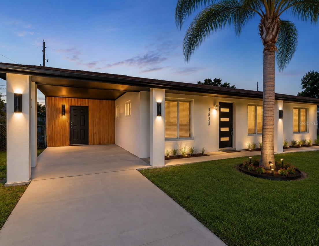 1825 Aaron Ave., Orlando, FL 32811