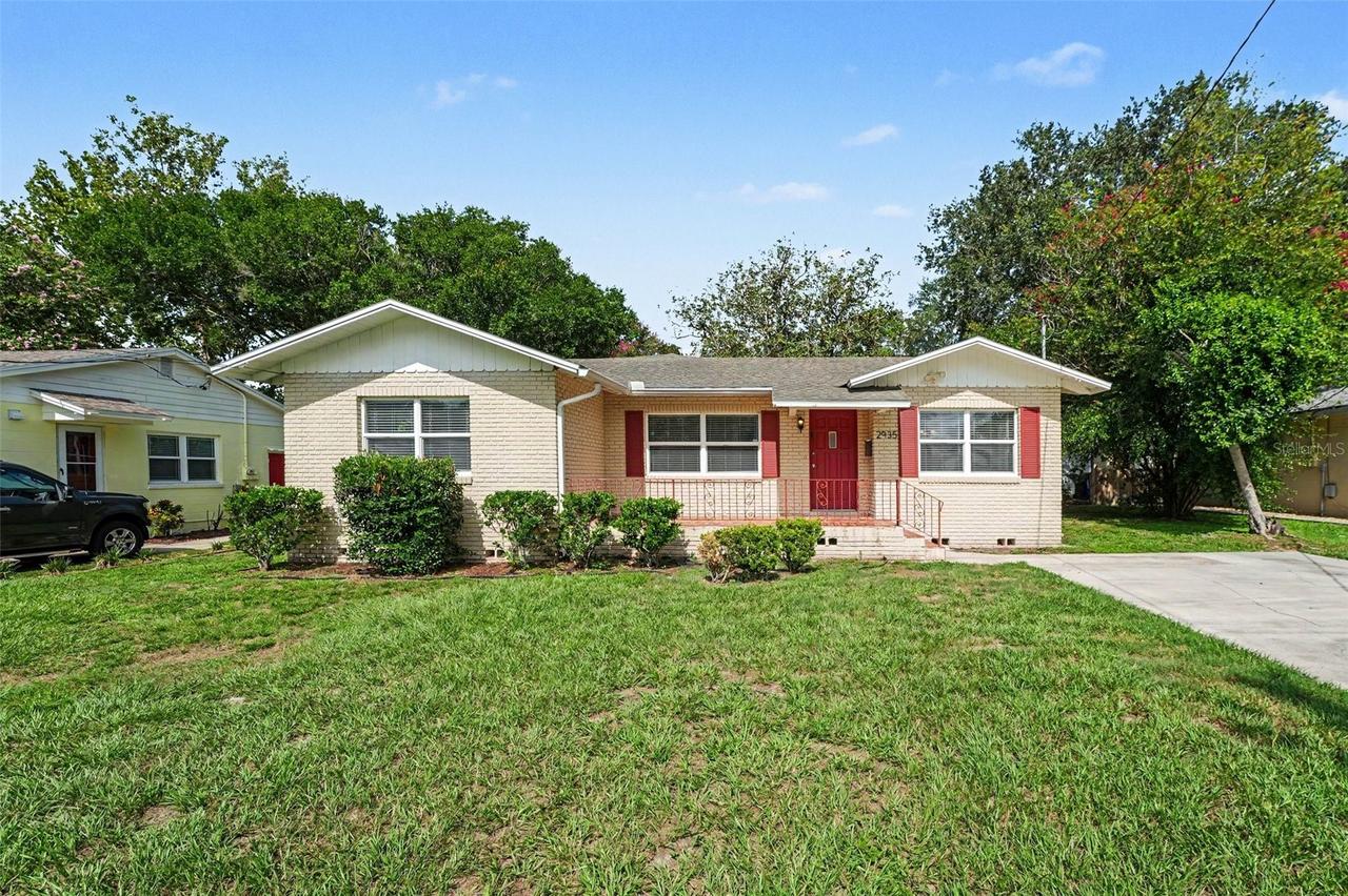 2935 Woodland Hills Ave., Lakeland, FL 33803