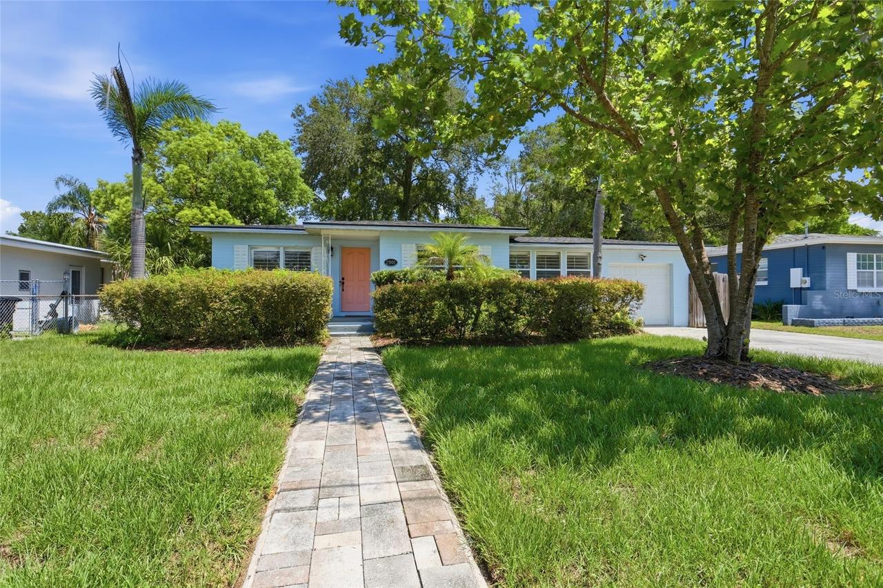 2901 E Pine St., Orlando, FL 32803