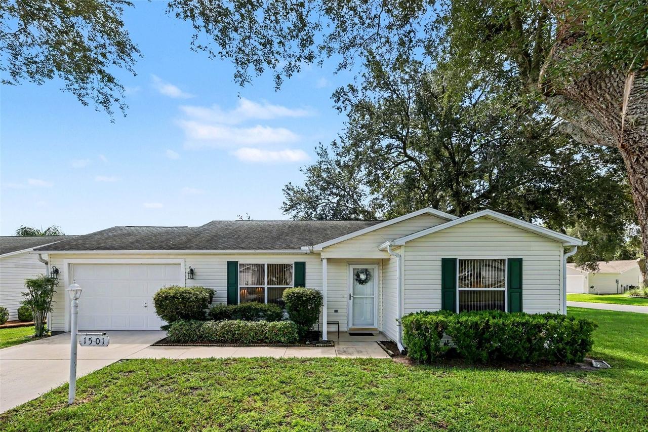 1501 Las Pacos Ct., The Villages, FL 32162