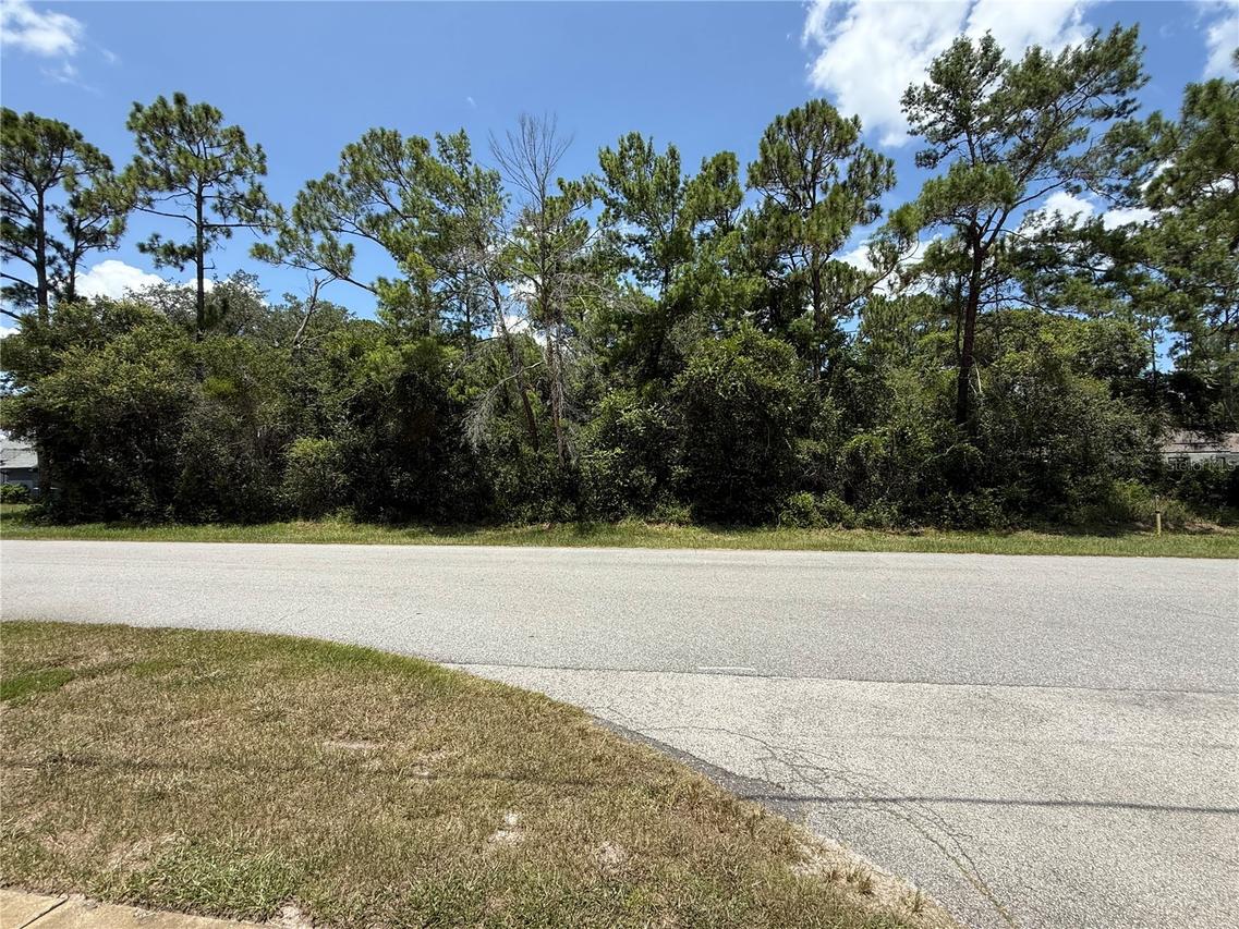 2952 Day Rd., Deltona, FL 32738