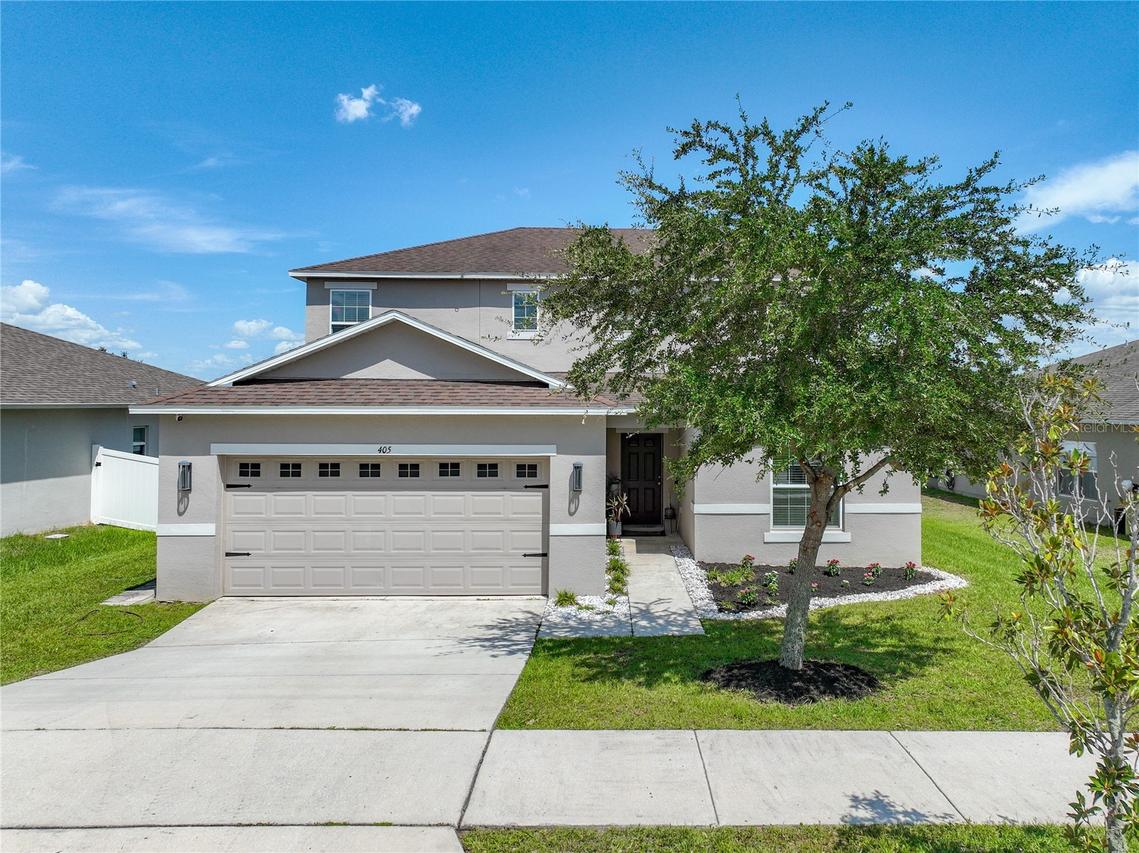 405 Kestrel Dr., Groveland, FL 34736