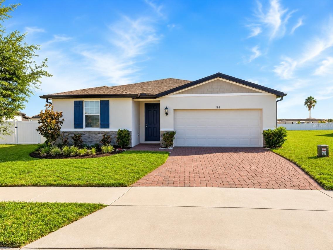 196 Towns Cir., Haines City, FL 33844