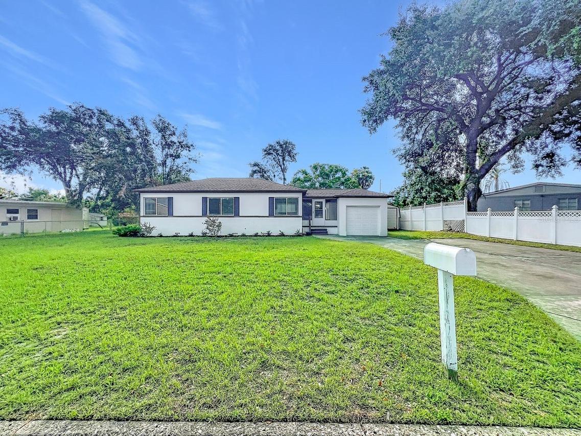 2437 S Myrtle Ave., Sanford, FL 32771