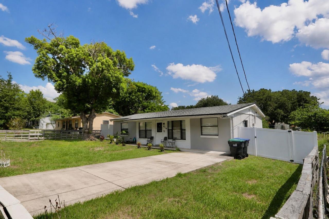 414 W Ella J Gilmore St., Apopka, FL 32703