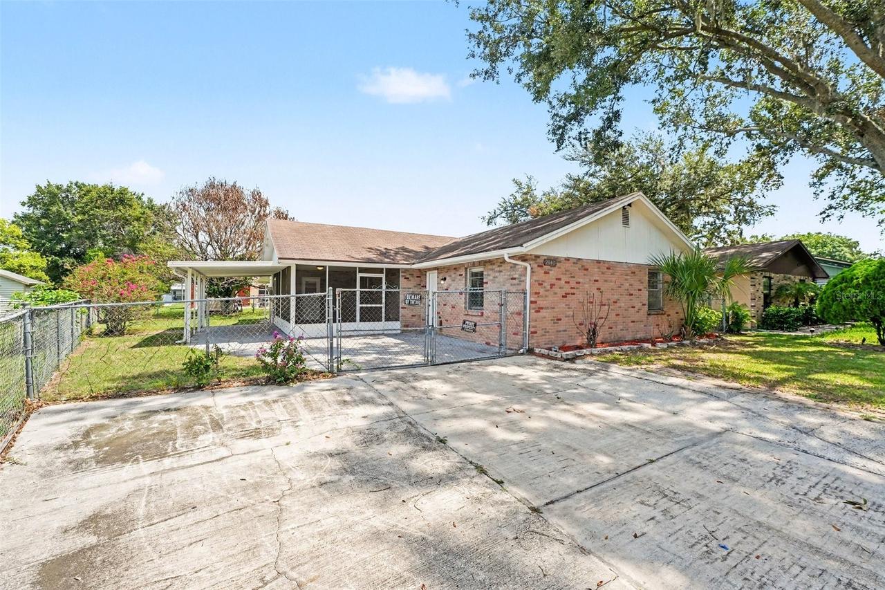 2047 Somerville Dr., Lakeland, FL 33815