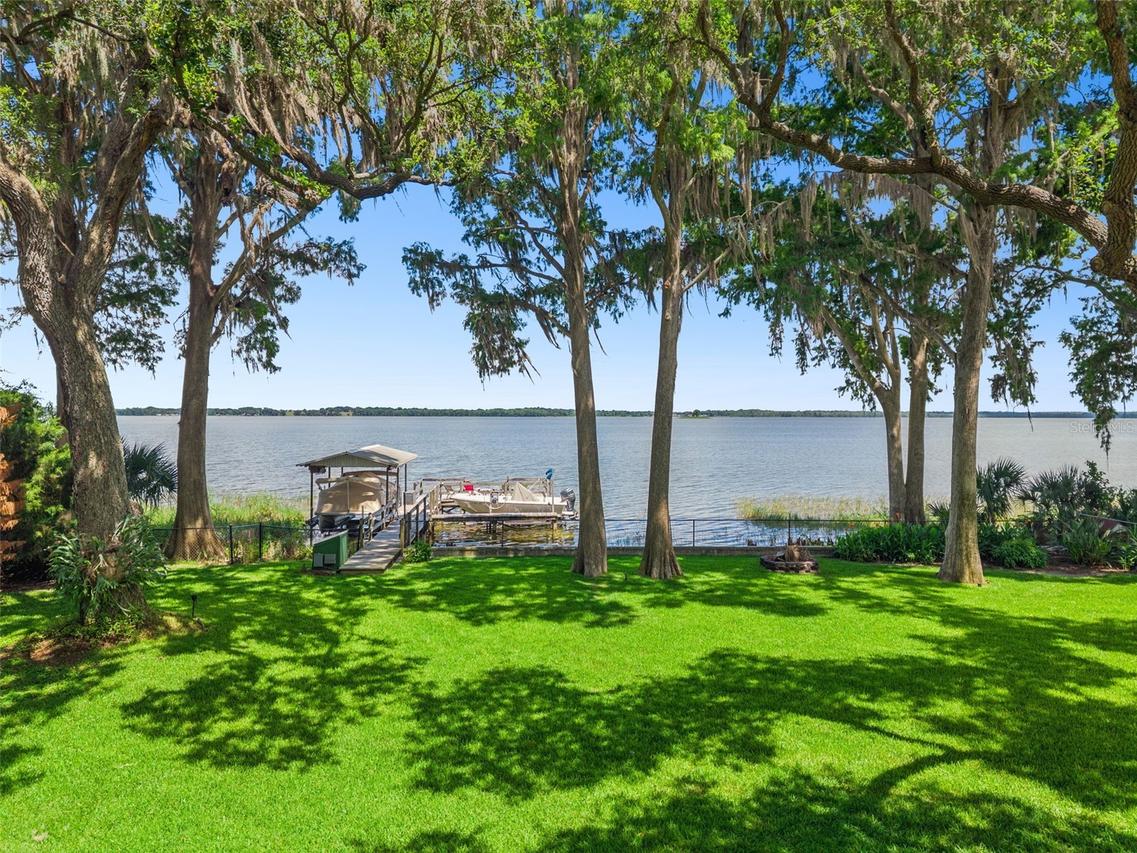 1000 N Lakeshore Blvd., Howey In The Hills, FL 34737