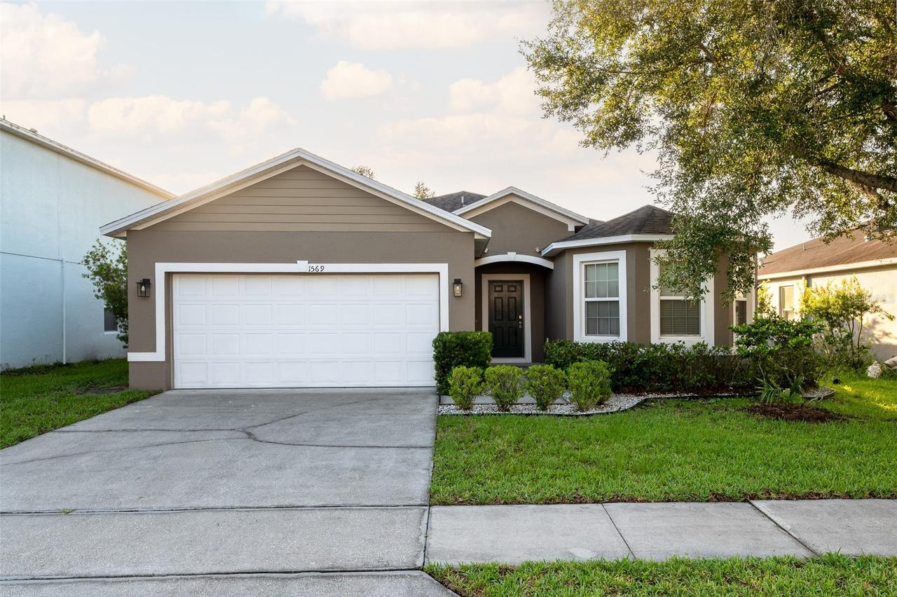 1569 Tamarind Rd., Davenport, FL 33896