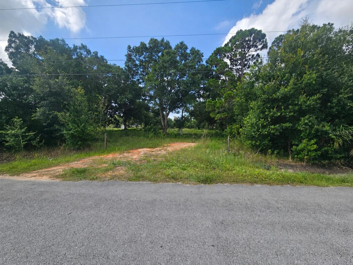 3309 Elaine Dr., Lorida, FL 33857
