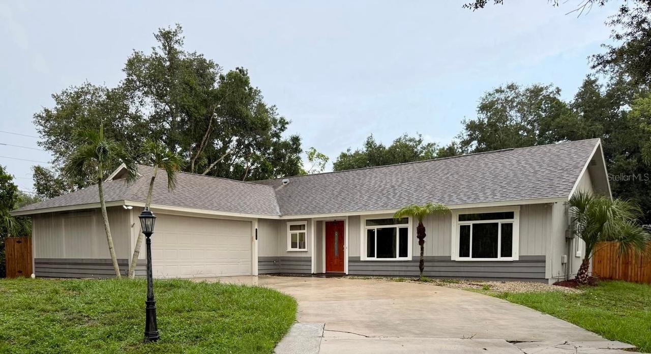 5274 Cedar Hammock Ct., Sarasota, FL 34232