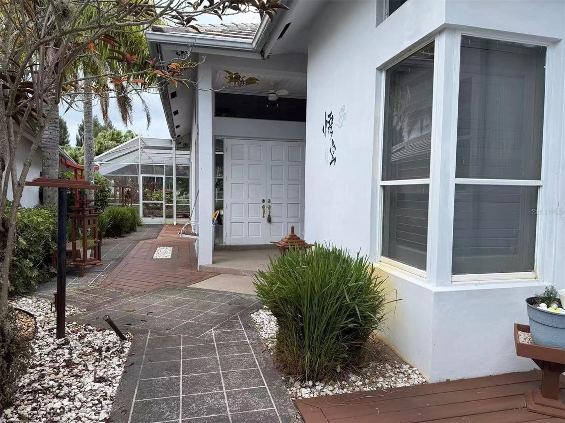173 Orange Tree Dr., Atlantis, FL 33462