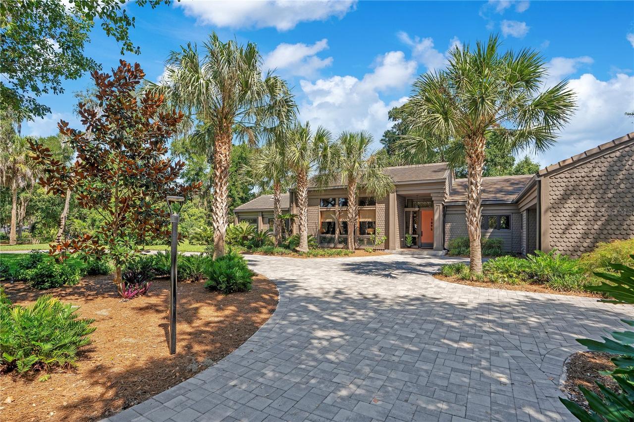 1095 Harbour Island Rd., Orlando, FL 32809